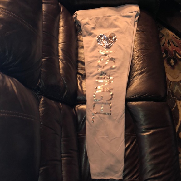 Victoria's Secret Pants - Victoria’s Secret boyfriend fit sweatpants size S!